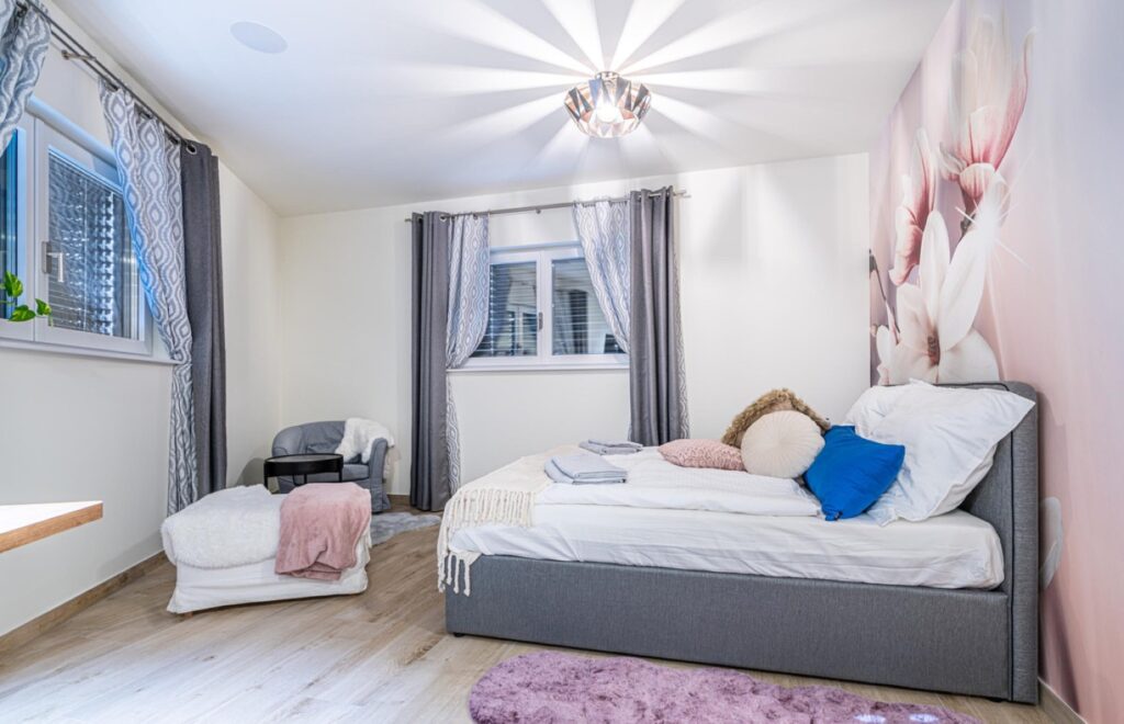 Ferienwohnung im E.N.G.E.L. mit Bett und Sitzecke