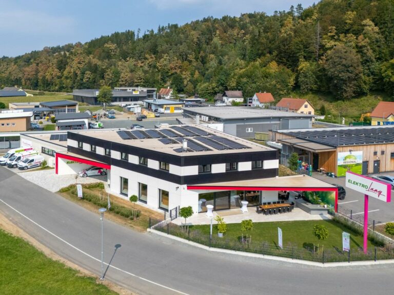 Außenansicht des E.N.G.E.L. von Elektro Lang in Arnfels, Bild 3 von 5