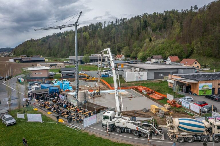 Grundsteinlegung des E.N.G.E.L. in Arnfels am 25. April 2023, Bild 2 von 39